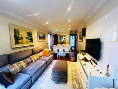 Sobrado, 3 quartos, 217 m² - Foto 1