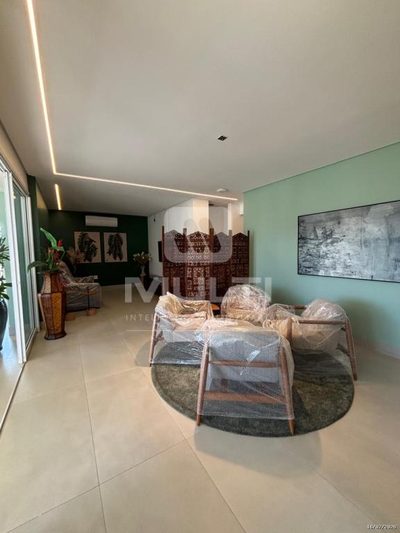 Apartamento, 3 quartos, 198 m² - Foto 2