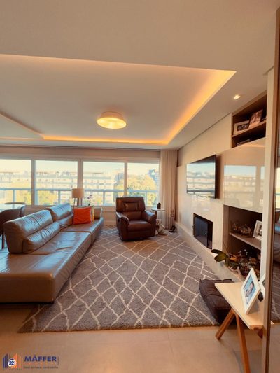 Apartamento, 3 quartos, 137 m² - Foto 1