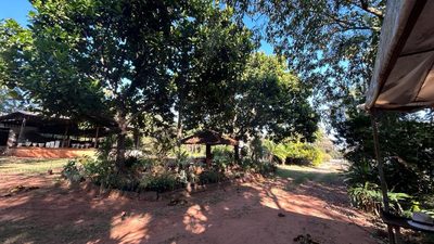 Chácara, 3 quartos, 3037 m² - Foto 2