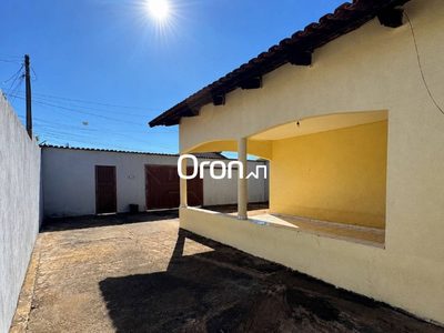 Casa, 3 quartos, 180 m² - Foto 1
