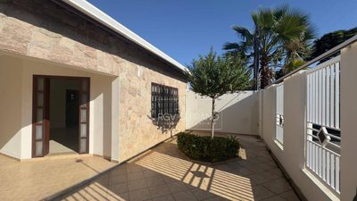 Casa, 4 quartos, 205 m² - Foto 3