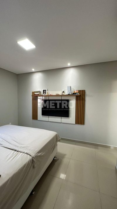 Casa, 3 quartos, 190 m² - Foto 1
