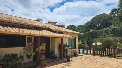 Casa, 3 quartos, 283 m² - Foto 1
