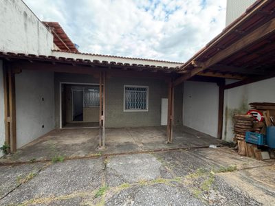 Casa, 3 quartos, 300 m² - Foto 2