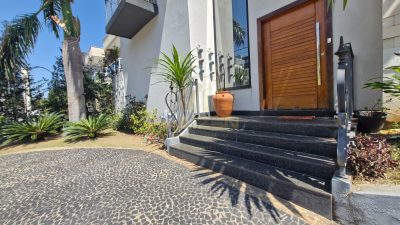 Casa, 5 quartos, 352 m² - Foto 1