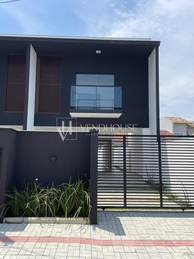 Casa, 3 quartos, 136 m² - Foto 1