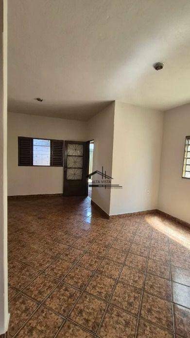 Casa, 2 quartos, 119 m² - Foto 2