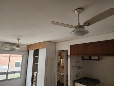 Apartamento, 1 quarto, 28 m² - Foto 2