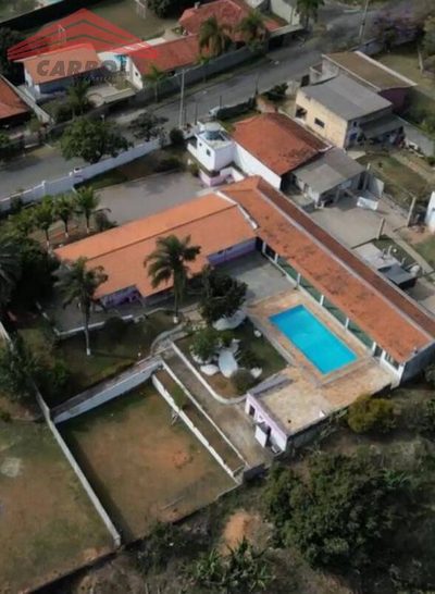 Chácara, 4 quartos, 2000 m² - Foto 1