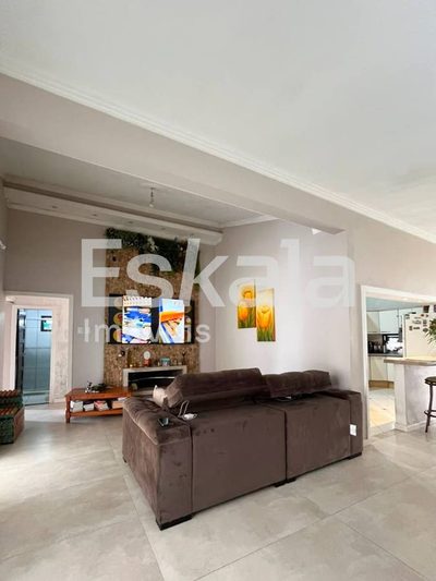 Casa, 3 quartos, 180 m² - Foto 2