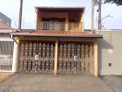 Casa, 3 quartos, 187 m² - Foto 1