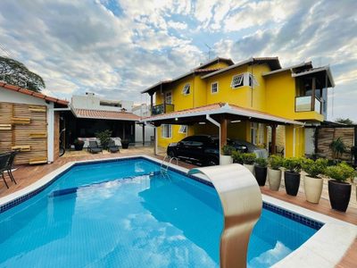 Casa, 3 quartos, 300 m² - Foto 1