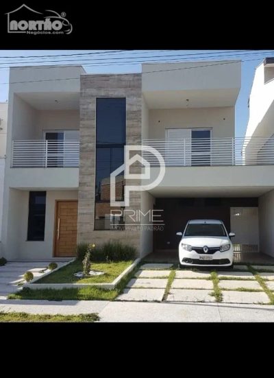 Casa, 4 quartos, 215 m² - Foto 1