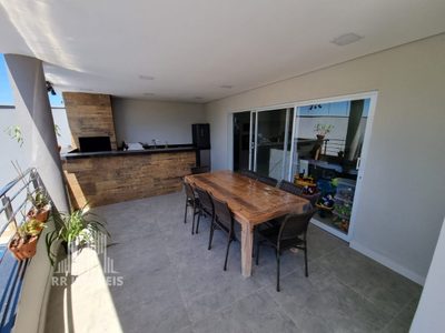 Casa, 3 quartos, 245 m² - Foto 3