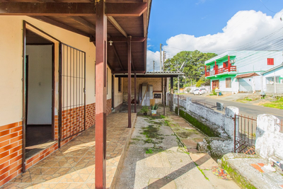 Casa, 4 quartos, 180 m² - Foto 2