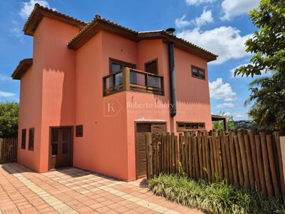 Casa, 3 quartos, 219 m² - Foto 2