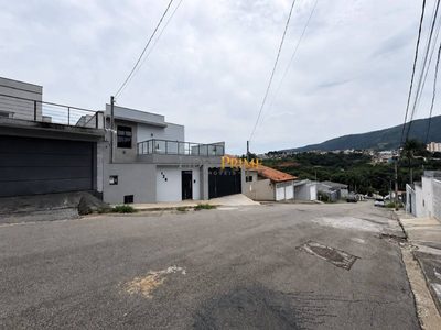 Casa, 4 quartos, 246 m² - Foto 3