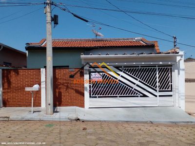 Casa, 3 quartos, 153 m² - Foto 1