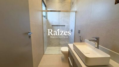 Casa, 4 quartos, 236 m² - Foto 2