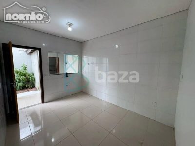 Casa, 3 quartos, 60 m² - Foto 1