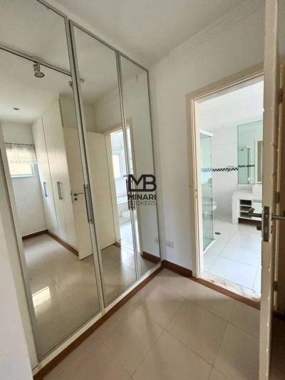 Casa, 3 quartos, 316 m² - Foto 1