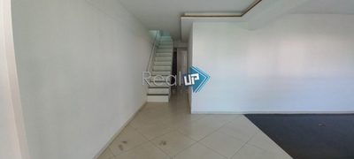 Apartamento, 1 quarto, 170 m² - Foto 2