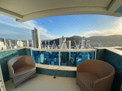 Apartamento, 3 quartos, 252 m² - Foto 2