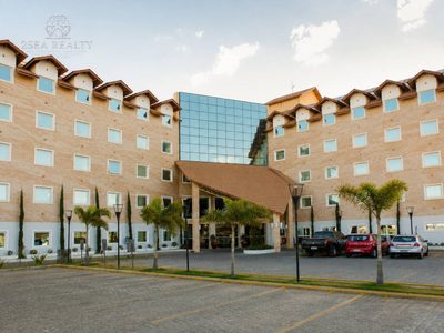 Prédio Inteiro - Foto 1
