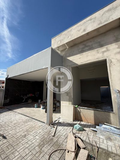 Casa, 2 quartos, 250 m² - Foto 1