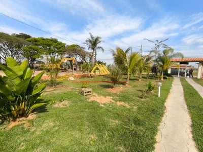 Chácara, 3 quartos, 2100 m² - Foto 2