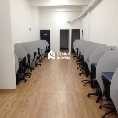 Sala-Conjunto, 200 m² - Foto 2