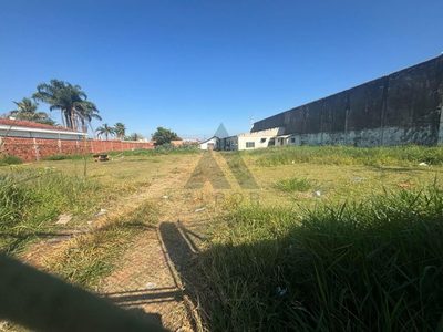 Terreno, 1800 m² - Foto 2