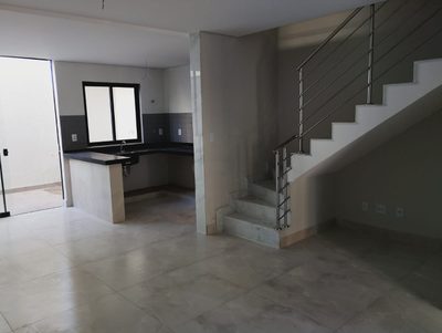 Casa, 3 quartos, 102 m² - Foto 2
