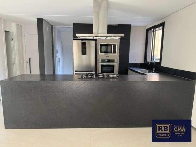 Apartamento, 3 quartos, 138 m² - Foto 1