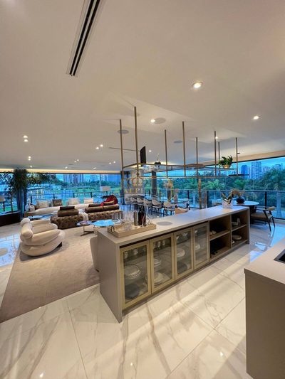 Apartamento, 4 quartos, 218 m² - Foto 4