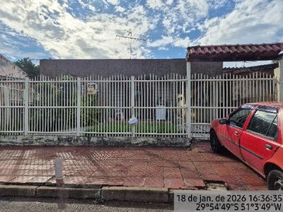 Casa, 3 quartos, 250 m² - Foto 1