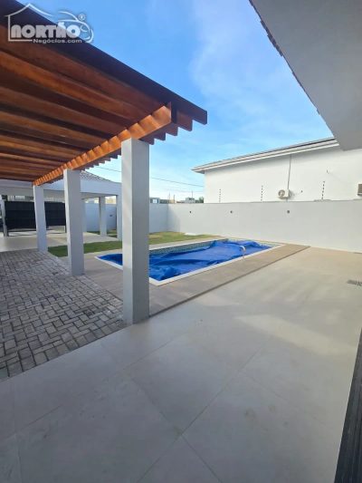 Casa, 3 quartos, 210 m² - Foto 2