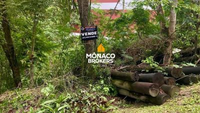 Loteamento e Condomínio, 1000 m² - Foto 1