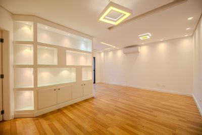 Apartamento, 3 quartos, 100 m² - Foto 1