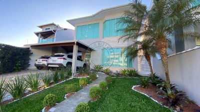 Casa, 5 quartos, 286 m² - Foto 1
