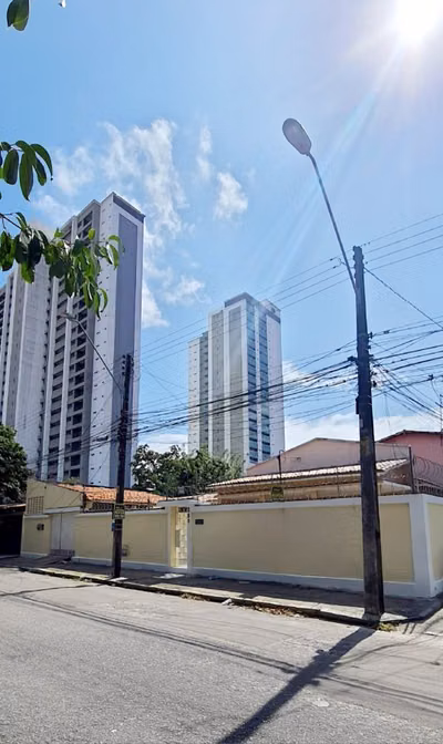 Prédio Inteiro - Foto 1