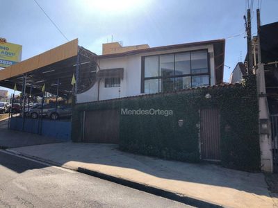 Casa, 3 quartos, 304 m² - Foto 1