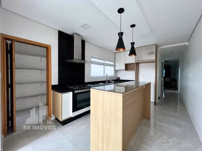 Casa, 4 quartos, 350 m² - Foto 2