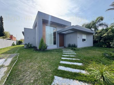 Casa, 3 quartos, 210 m² - Foto 1