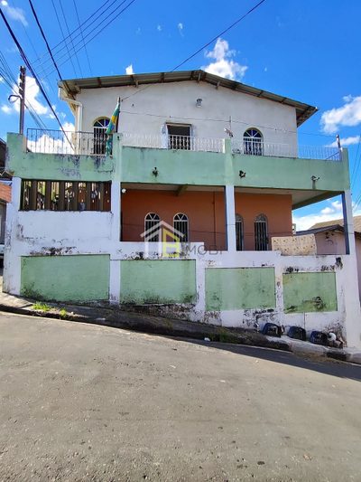 Casa, 8 quartos, 188 m² - Foto 2