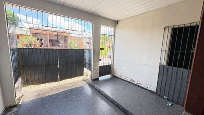 Casa, 3 quartos, 82 m² - Foto 2