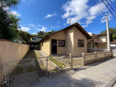 Casa, 2 quartos, 50 m² - Foto 1