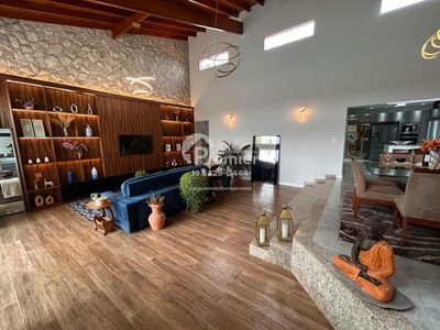 Chácara, 6 quartos, 1000 m² - Foto 1