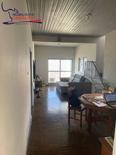 Casa, 3 quartos, 208 m² - Foto 3